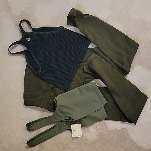 3-style Free People Movement and Intimately Greens Crop Tops n Leggings NEW! - Picture 2 of 5